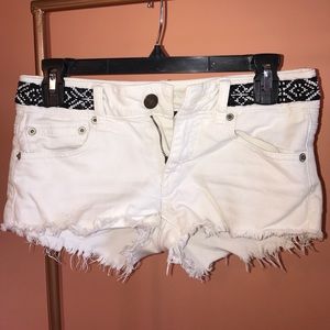 American Eagle 00 stretch shorts