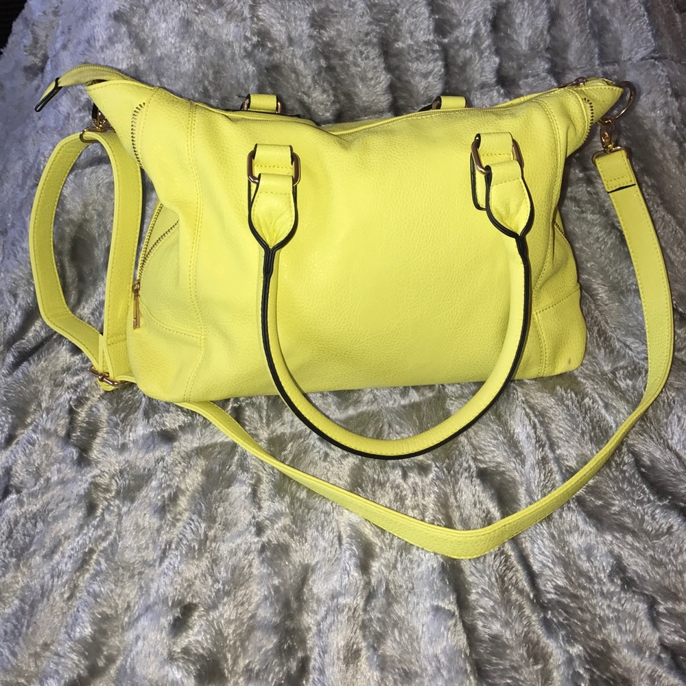 Perfect for Summer !!Yellow Crossbody Bag