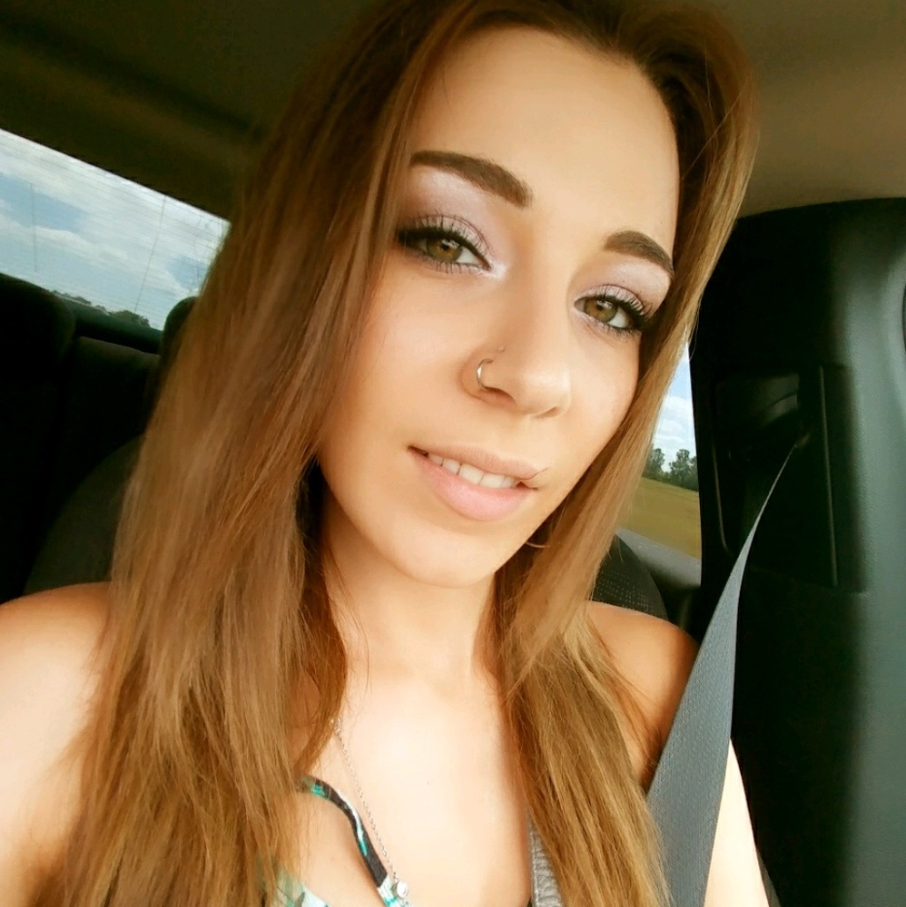 Meet your Posher, Billie