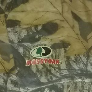 NWOT Men's Mossy Oak Camouflage pants Size 36-38 L