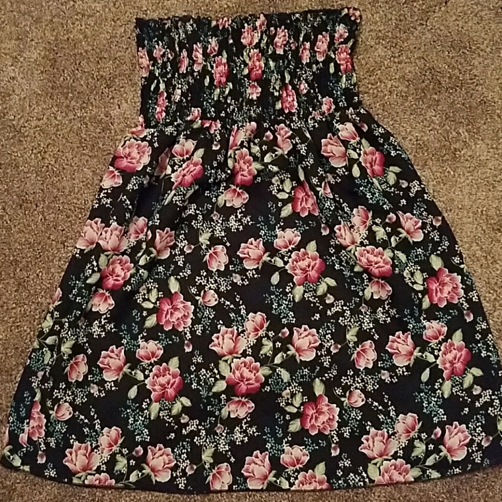 Reversible strapless dress