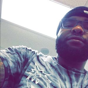 Meet your Posher, Malik