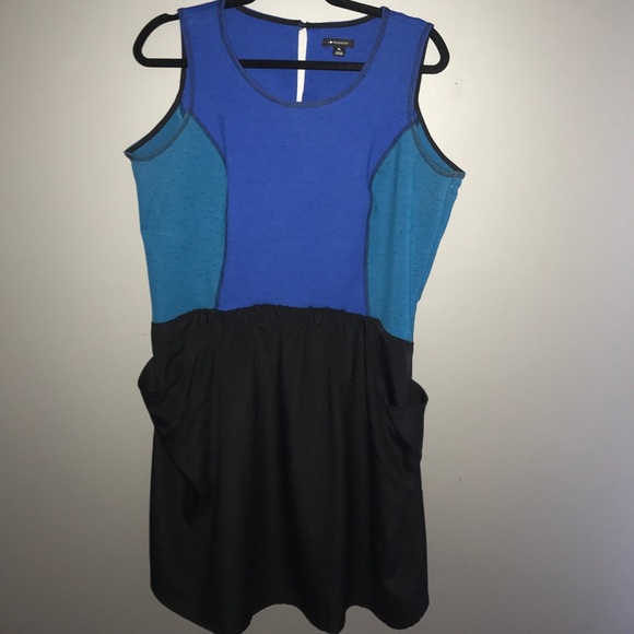 Dresses & Skirts - Dress with pockets. I ❤️ BRONSON Dresses & Skirts - Dress with pockets. I ❤️ BRONSON