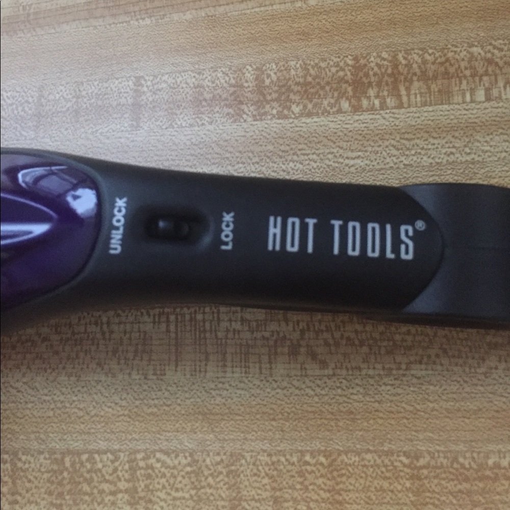 🚫🚫SOLD🚫🚫Hot Tools Deep Waver - Picture 4 of 4