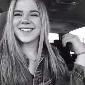 Meet your Posher, Macey