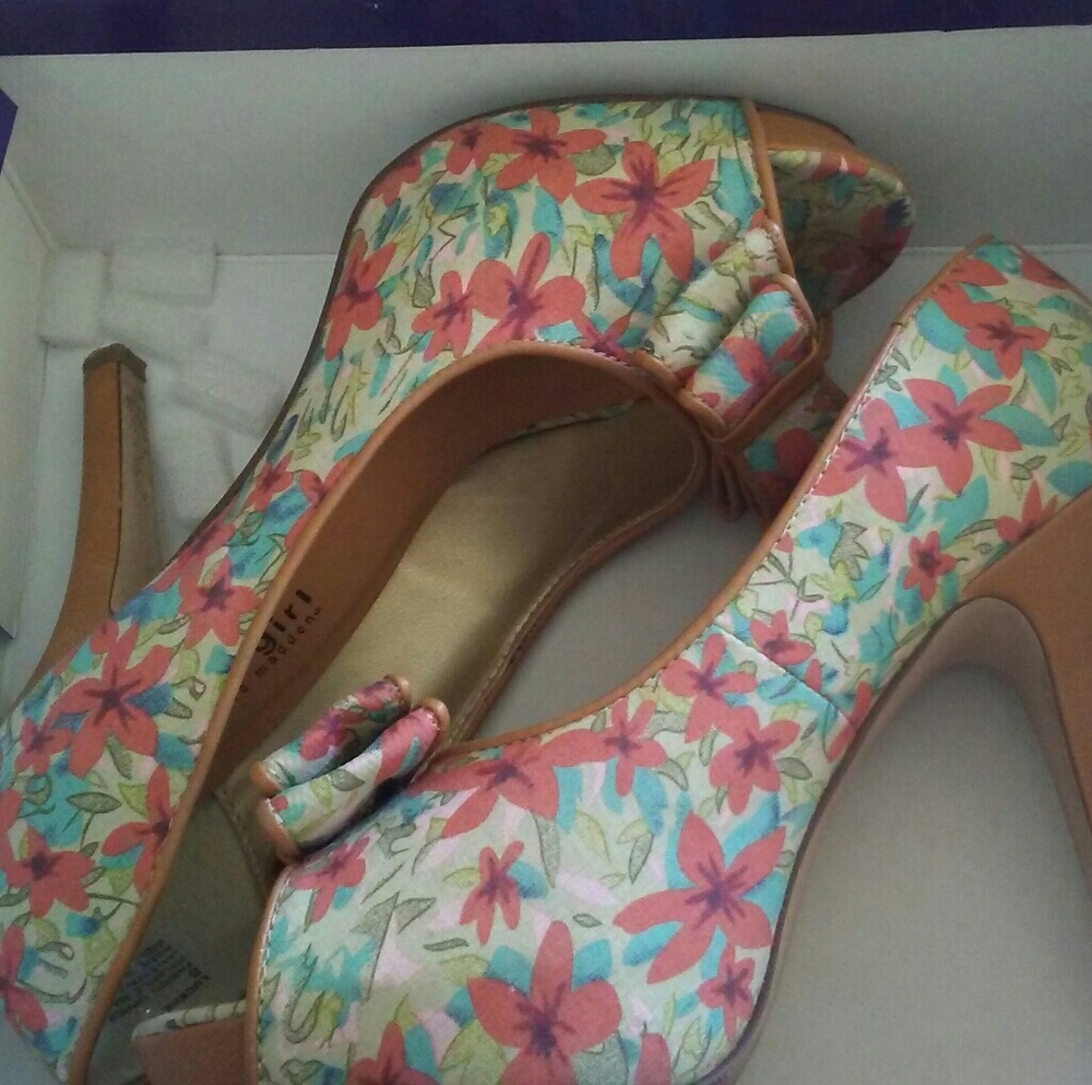 Floral heels