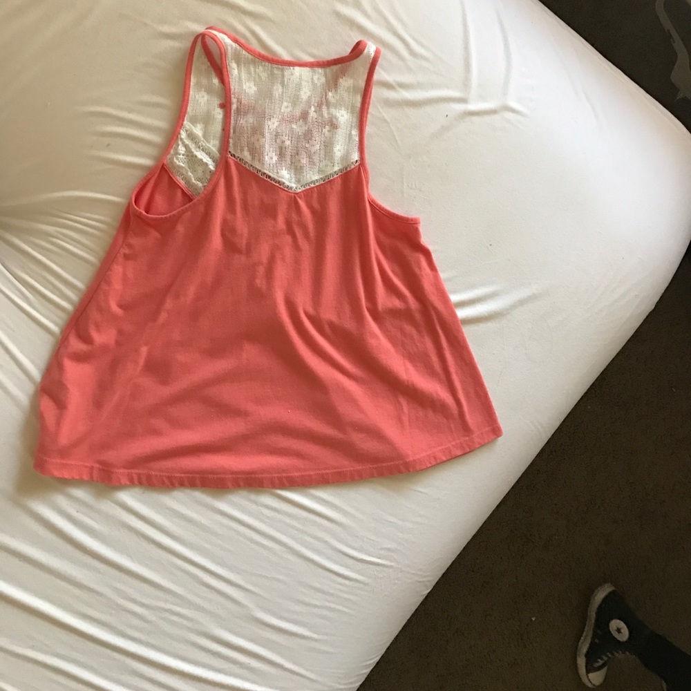 Lace tank top - Picture 3 of 3