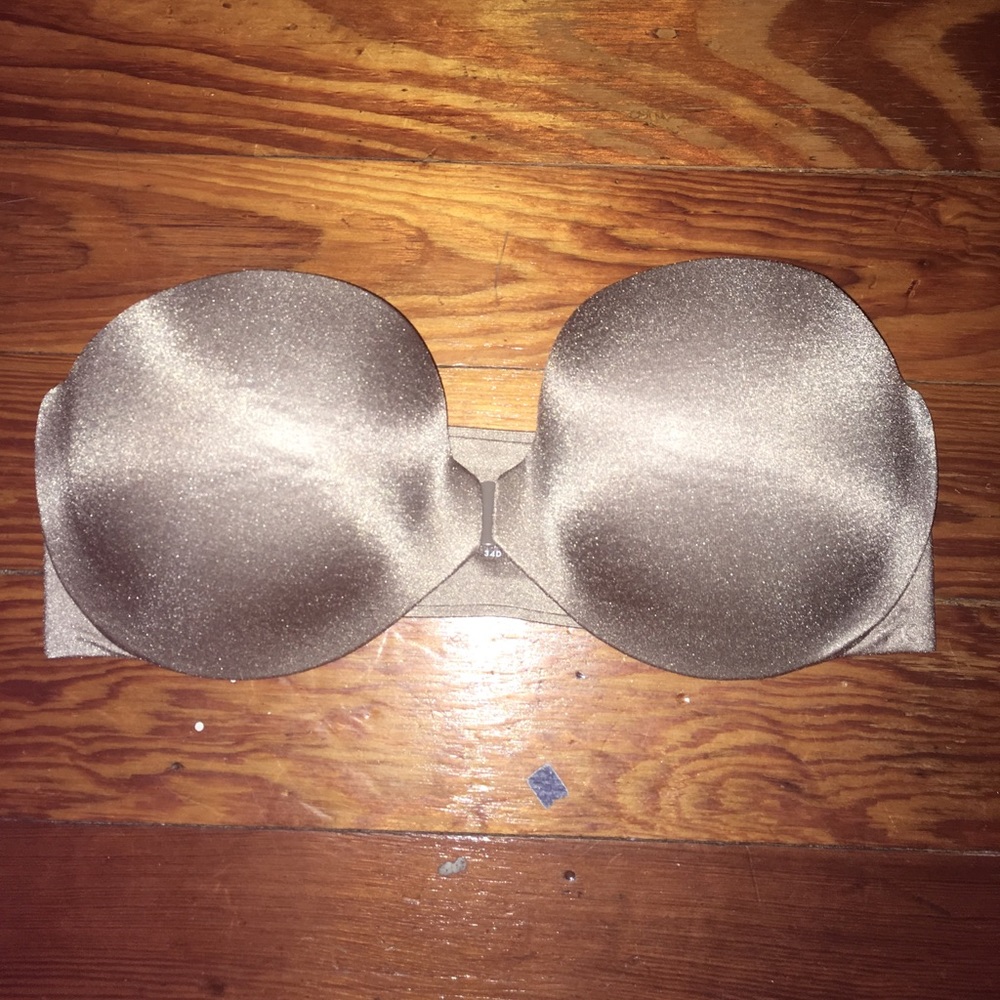 VS 34D Strapless Bra Front Clasp Brown
