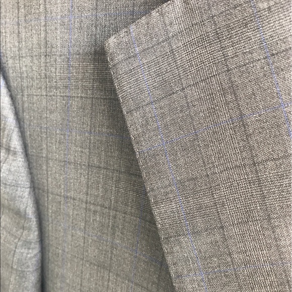 Ermenegildo Zegna charcoal suit - Picture 2 of 4