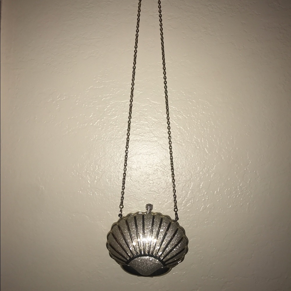 Seashell Purse