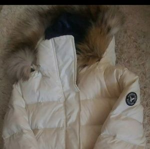 American Eagle puffer jacket