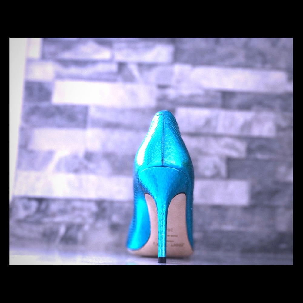 100% authentic Mermaid Jimmy Choo