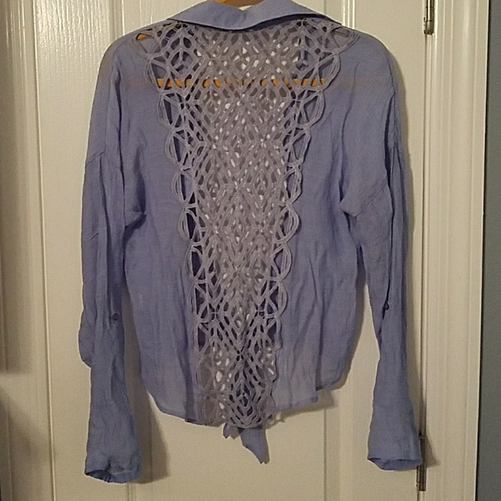 Top - Picture 2 of 2