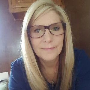 Meet your Posher, Liz