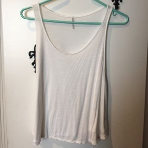 White plain tank top