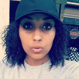 Meet your Posher, Stefanie