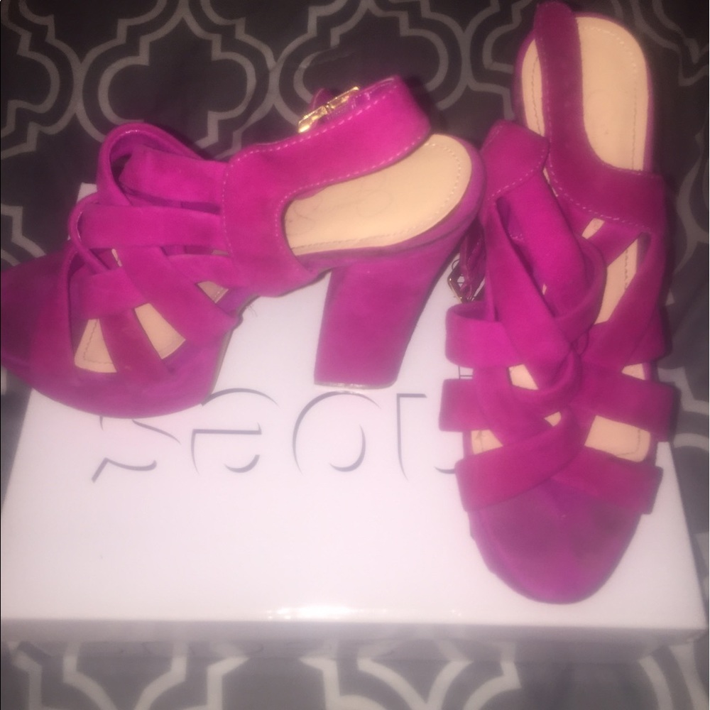 Jessica Simpson Heels
