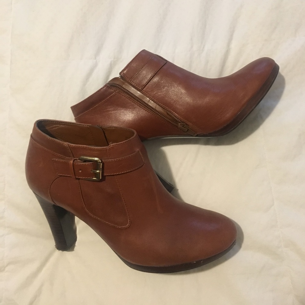 Ralph Lauren Brown Booties ✨