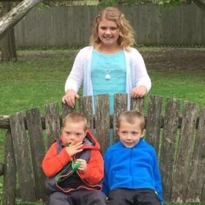 Meet your Posher, Kari