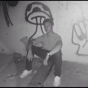 Meet your Posher, Parker