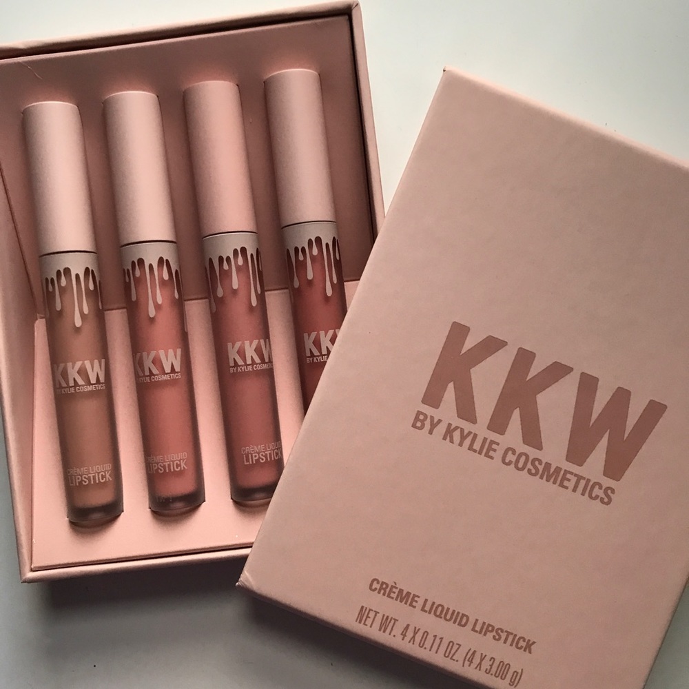 🆕 LAST ONE KKW by Kylie Cosmetics Creme Lipstick - Picture 2 of 3