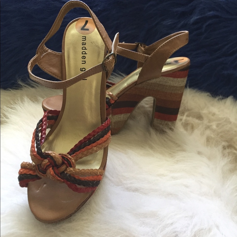 NWOT Madden Girl sandals