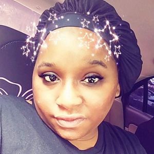 Meet your Posher, Briana