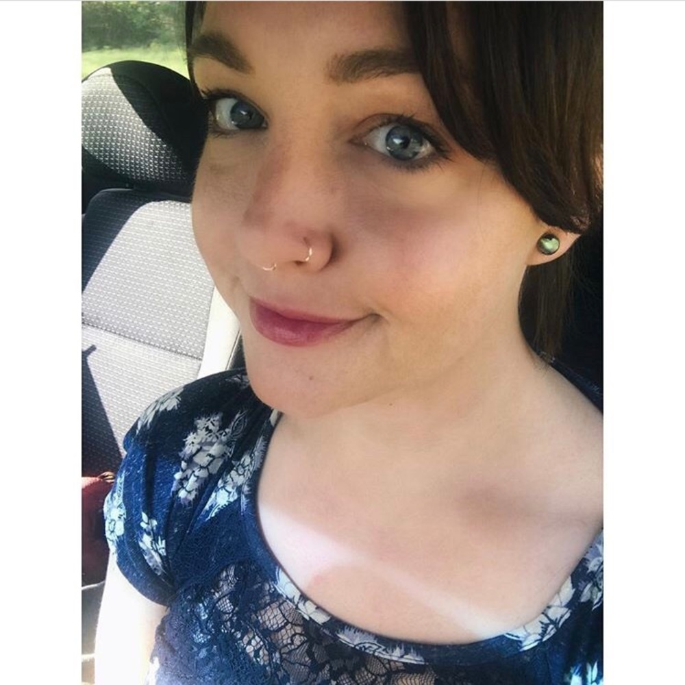 Meet your Posher, Amber