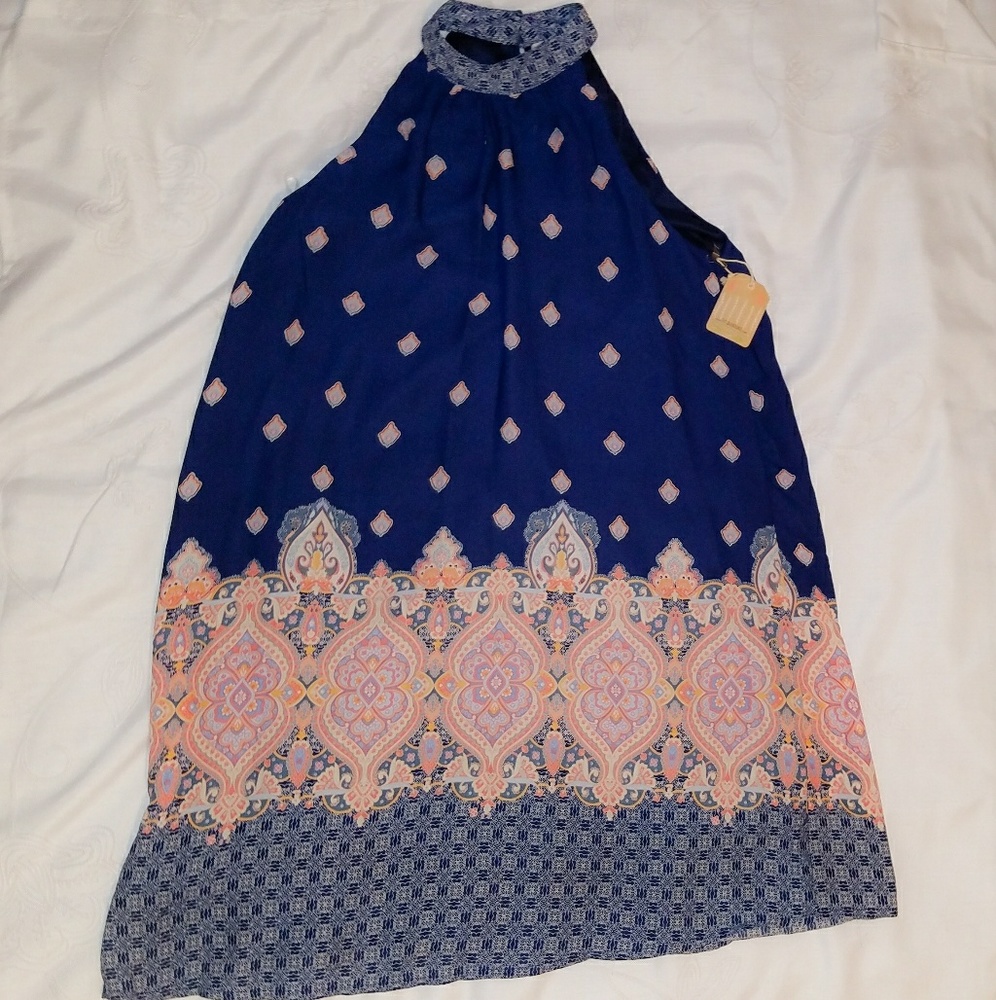 🎊🎊New Taylor & Sage Dress🎊🎊