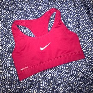 XS Pink Nike Sports Bra 💗