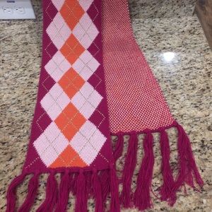 NY&C Scarf - New with Tags!