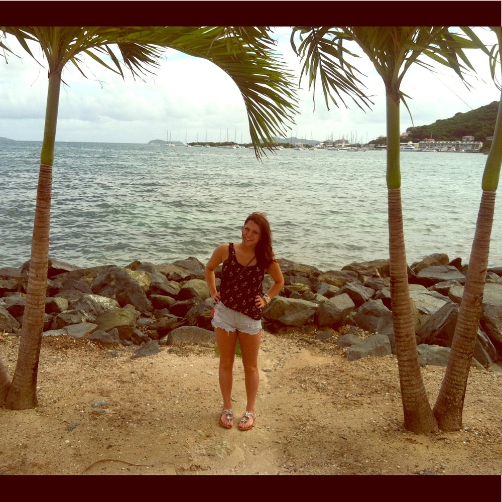 Meet your Posher, Emily