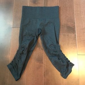 Lululemon Cropped Leggings