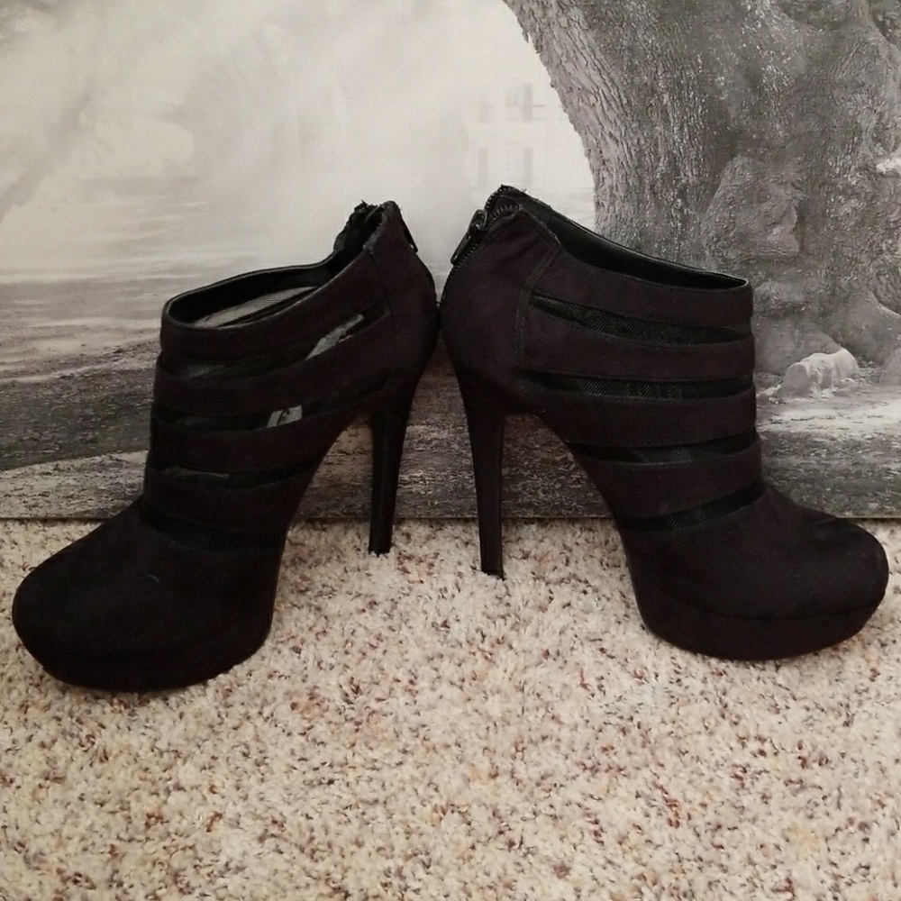 Black suede booty pumps from Jessica Simpson