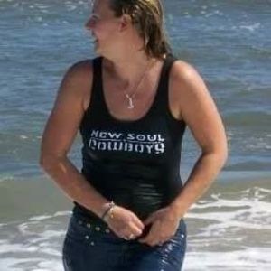 Meet your Posher, Julie