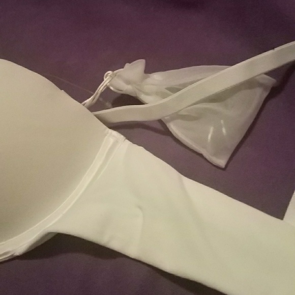 Bundle of 3 La Senza Bras - Picture 2 of 5