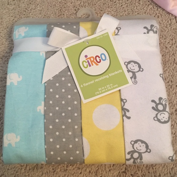 circo receiving blankets