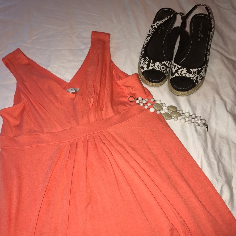 NWT Petite coral empire waist dress