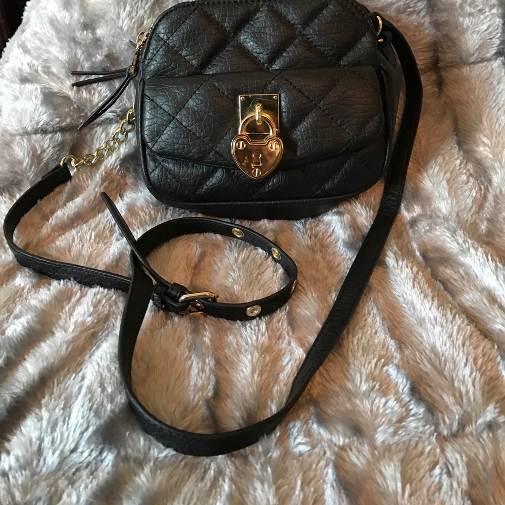 Juicy Couture Black Crossbody! So Cute!