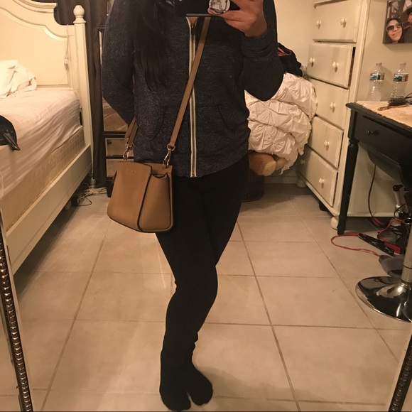 SOLD!!Michael Kors Small Selma - Picture 6 of 8