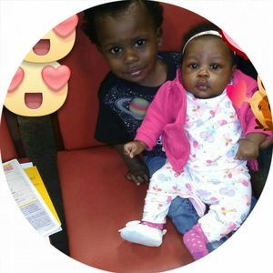 Meet your Posher, Moniara