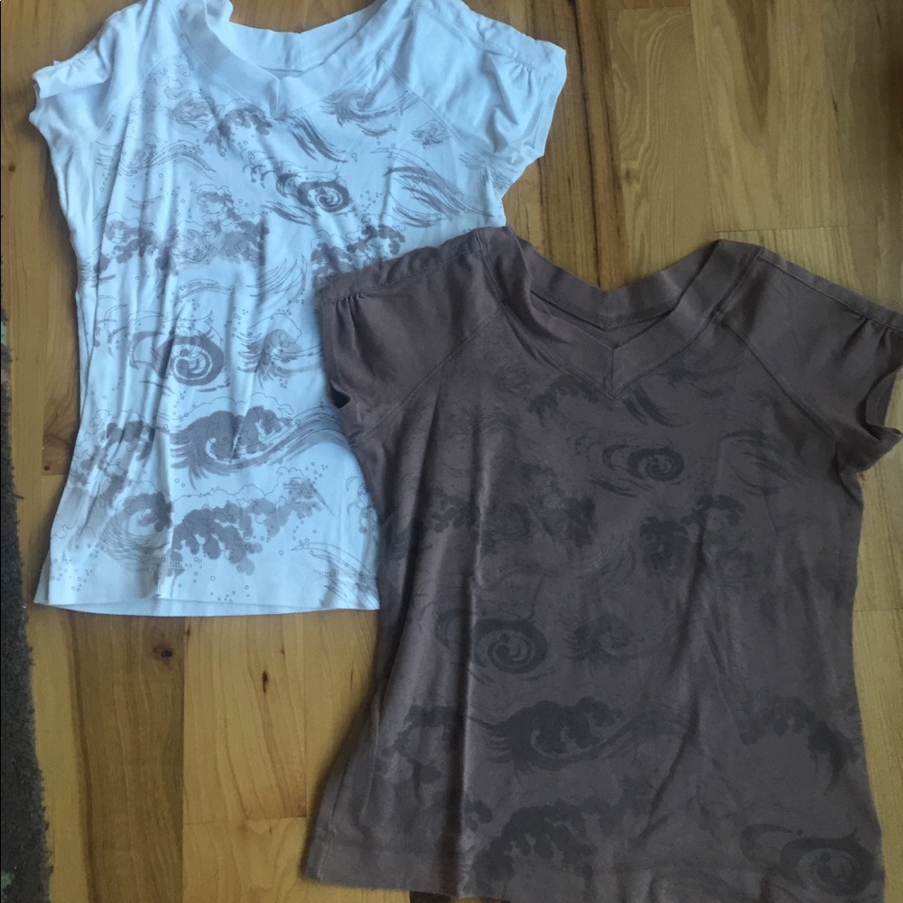 2 Shirts