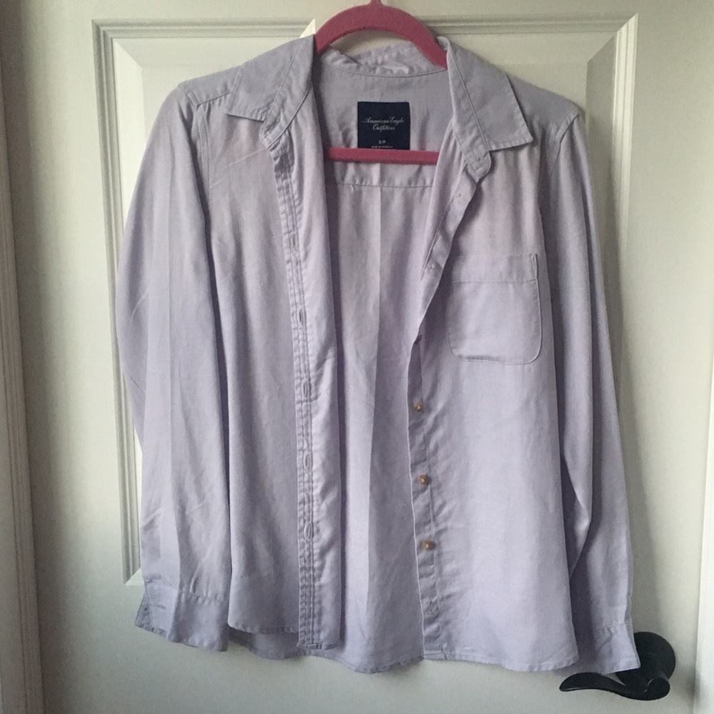 American Eagle Button Down
