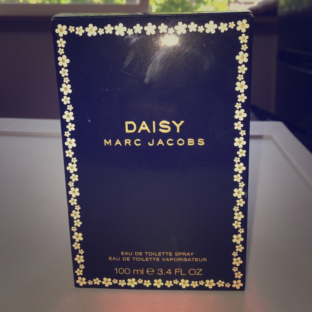 Daisy Marc Jacobs Perfume