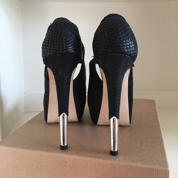 Black Boutique 9 open toe platform heels - Picture 5 of 7