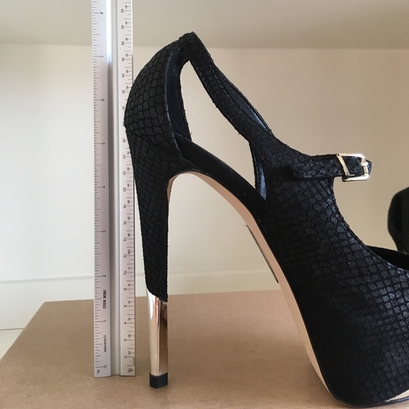 Black Boutique 9 open toe platform heels - Picture 7 of 7