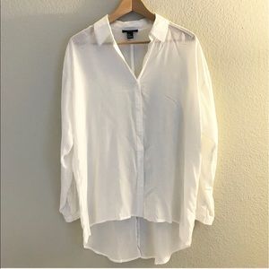 NWOT Split tail white blouse