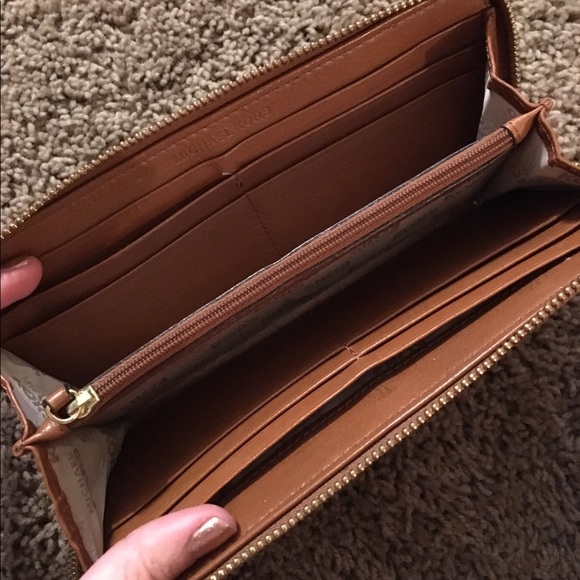 Michael Kors Brown and Gold Wallet - Picture 2 of 2