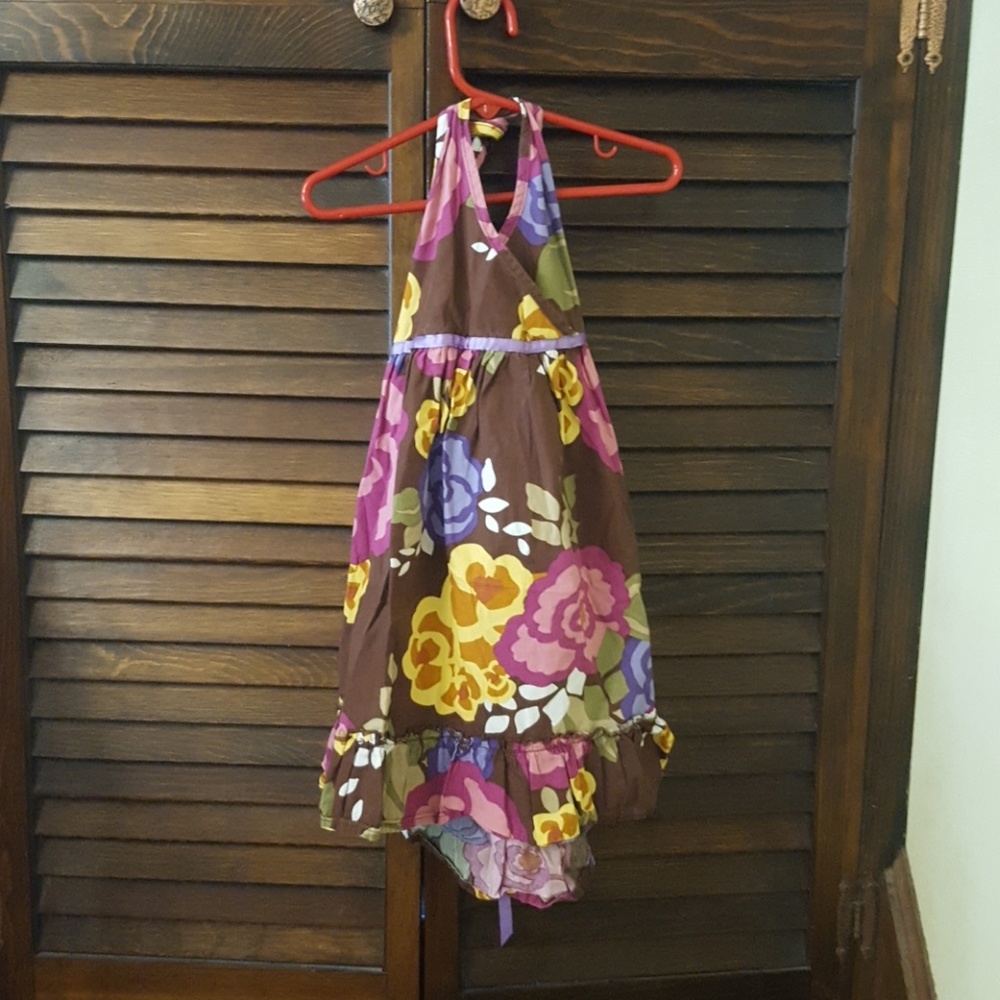Girls dress