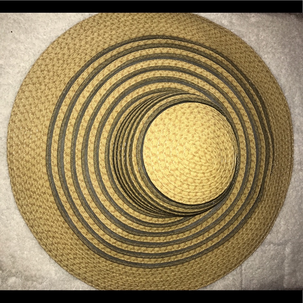 Calvin Klein sun hat